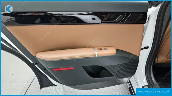 HYUNDAI GRANDEUR 2,5 GASOLINE 2WD