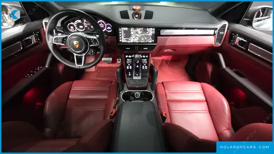 PORSCHE CAYENNE 3.0 COUPE PLATINUM EDITION