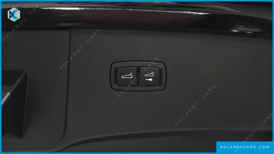 PORSCHE CAYENNE 3.0 COUPE PLATINUM EDITION
