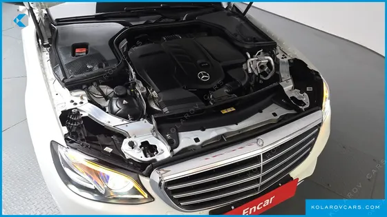 MERCEDES E-CLASS E220D EXCLUSIVE