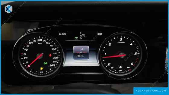 MERCEDES E-CLASS E220D EXCLUSIVE