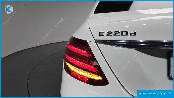 MERCEDES E-CLASS E220D EXCLUSIVE