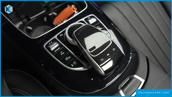 MERCEDES E-CLASS E220D EXCLUSIVE