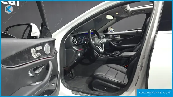 MERCEDES E-CLASS E300 AVANTGARDE