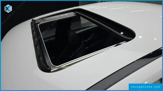 MERCEDES E-CLASS E300 AVANTGARDE