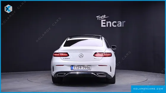 MERCEDES E-CLASS E300D 4MATIC COUPE