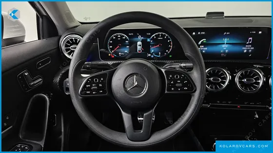 MERCEDES A-CLASS A250 4MATIC SEDAN