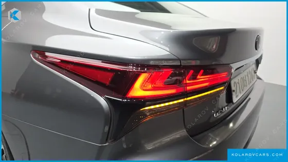 LEXUS LS 3.5 LUXURY AWD