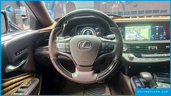 LEXUS LS 3.5 LUXURY AWD