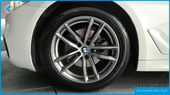 BMW 5 SERIES 520I M SPORT