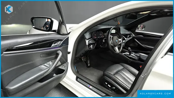 BMW 5 SERIES 520I M SPORT