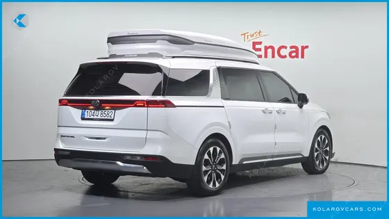 KIA CARNIVAL 9-SEATER SIGNATURE