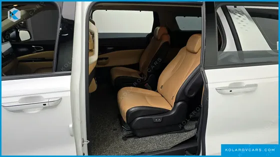 KIA CARNIVAL 9-SEATER SIGNATURE