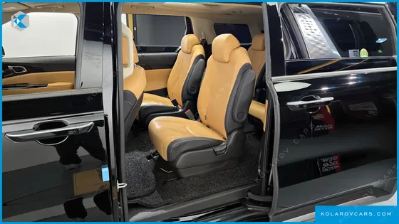 KIA CARNIVAL 9-SEATER SIGNATURE