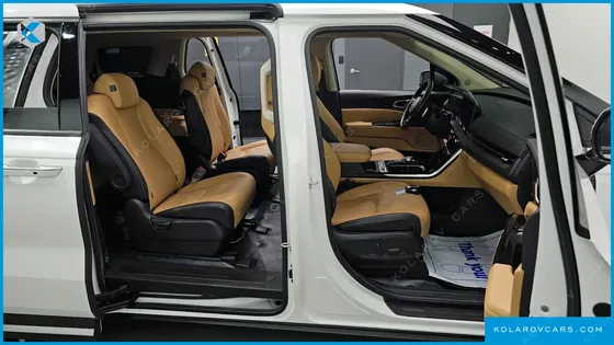 KIA CARNIVAL 9-SEATER SIGNATURE