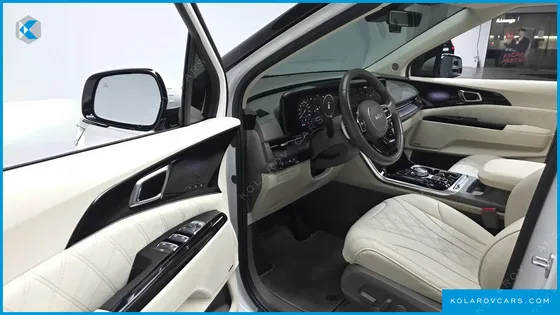 KIA CARNIVAL 9-SEATER SIGNATURE