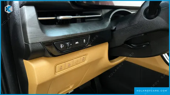 KIA CARNIVAL 7-SEATER NOBLESSE