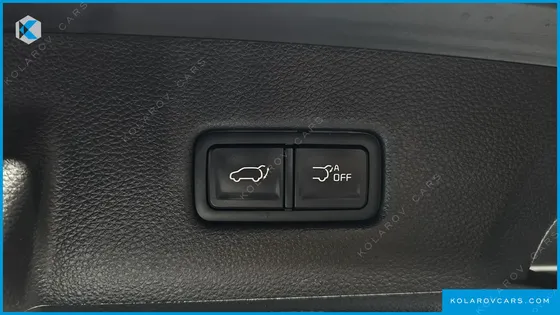 KIA CARNIVAL 7-SEATER NOBLESSE