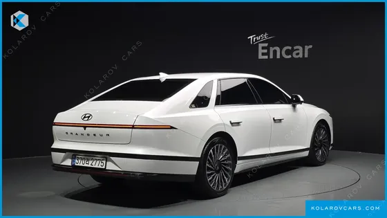 HYUNDAI GRANDEUR 2,5 GASOLINE 2WD