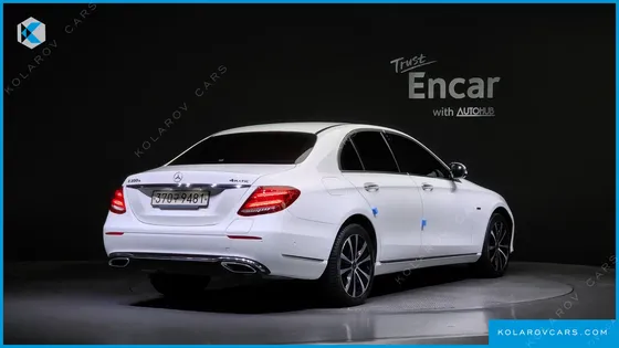 MERCEDES E-CLASS E300E 4MATIC EXCLUSIVE