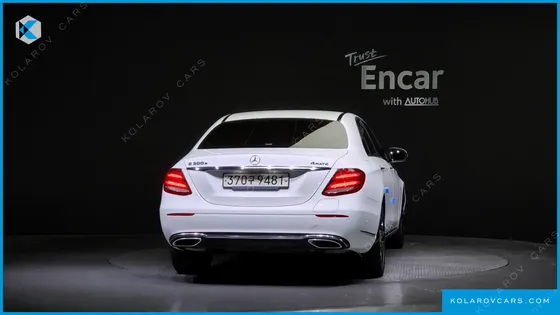 MERCEDES E-CLASS E300E 4MATIC EXCLUSIVE