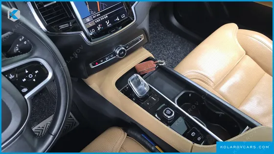 VOLVO XC90 B6 INSCRIPTION