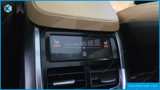 VOLVO XC90 B6 INSCRIPTION