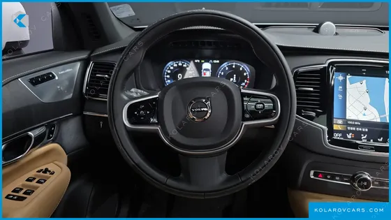 VOLVO XC90 B6 INSCRIPTION