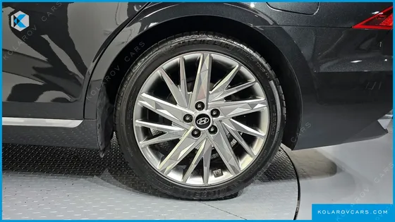 HYUNDAI GRANDEUR 2.5