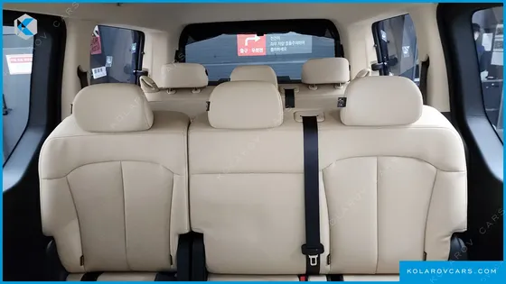 HYUNDAI STARIA 4WD TOURER 9-SEATER