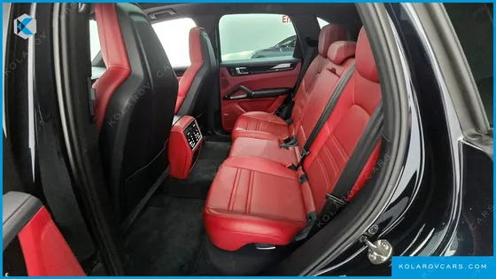 PORSCHE CAYENNE 3.0