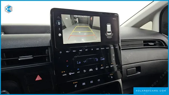 HYUNDAI STARIA TOURER 11-SEATER