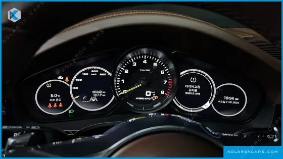 PORSCHE CAYENNE 3.0 E-HYBRID COUPE PLATINUM EDITION