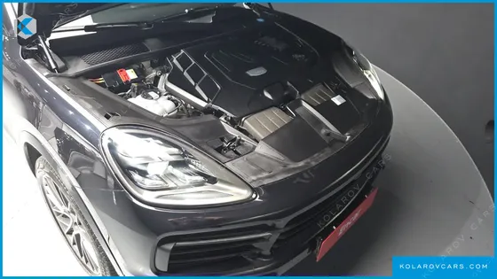 PORSCHE CAYENNE 3.0