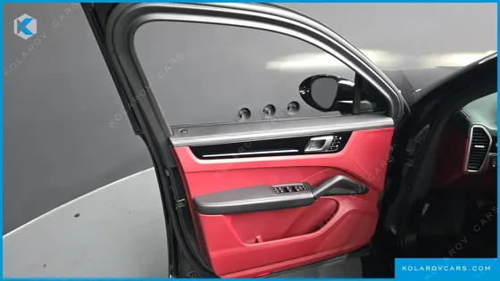 PORSCHE CAYENNE 3.0