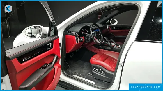 PORSCHE CAYENNE 3.0 COUPE