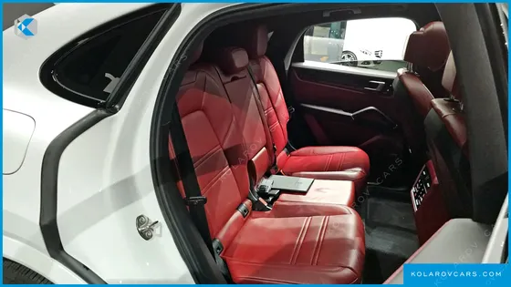 PORSCHE CAYENNE 3.0 COUPE