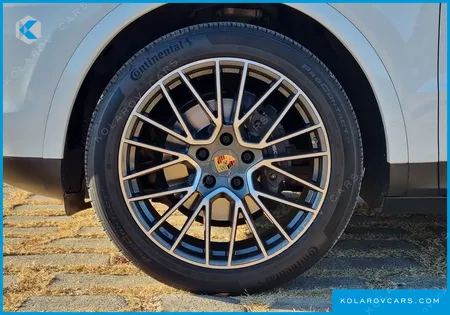 PORSCHE CAYENNE 3.0