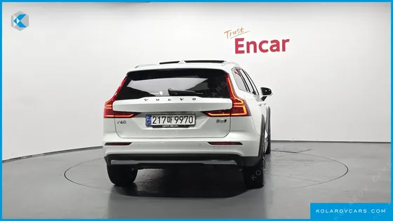 VOLVO V60 B5 ULTIMATE AWD