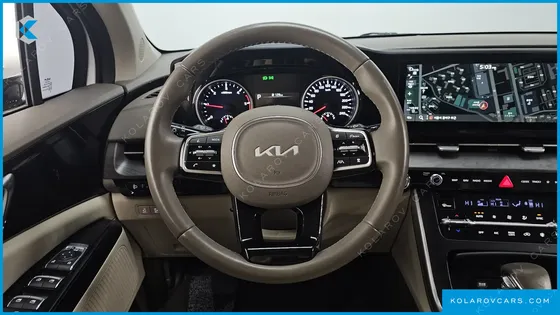 KIA CARNIVAL 9-SEATER PRESTIGE