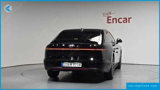 HYUNDAI GRANDEUR CALLIGRAPHY