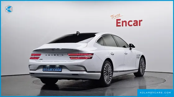 GENESIS G80 E-AWD