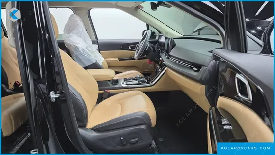 KIA CARNIVAL GASOLINE 9-SEATER SIGNATURE
