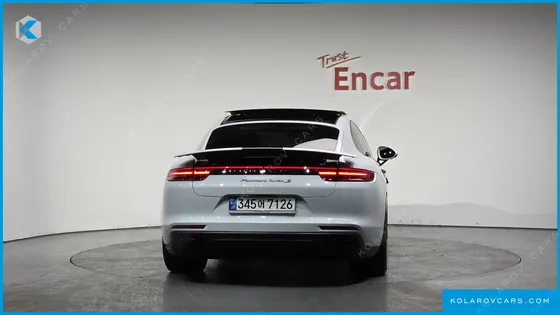 PORSCHE PANAMERA 4.0 TURBO