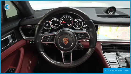 PORSCHE PANAMERA 4.0 TURBO