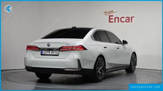 BMW 5 SERIES 520I