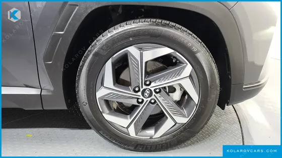 HYUNDAI TUCSON GASOLINE 1.6 TURBO 2WD