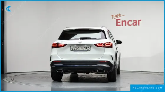 MERCEDES GLA-CLASS GLA250 4MATIC