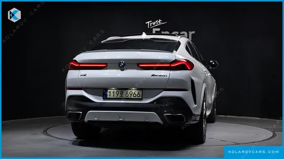 BMW X6 M50I