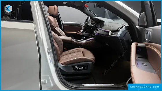 BMW X6 M50I